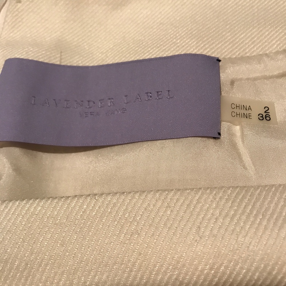 Vera Wang Cream Pencil Skirt